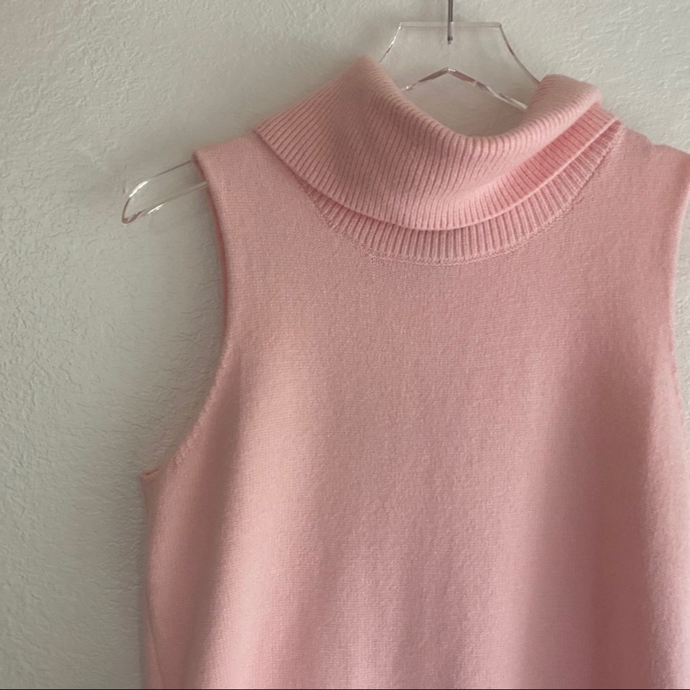 CARMEN MARC VALVO pink rollneck sleeveless sweater - Picture 8 of 12